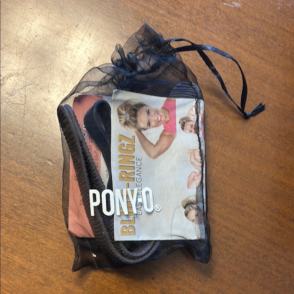 Pony-O Hair Accessory Set in Black and Pink